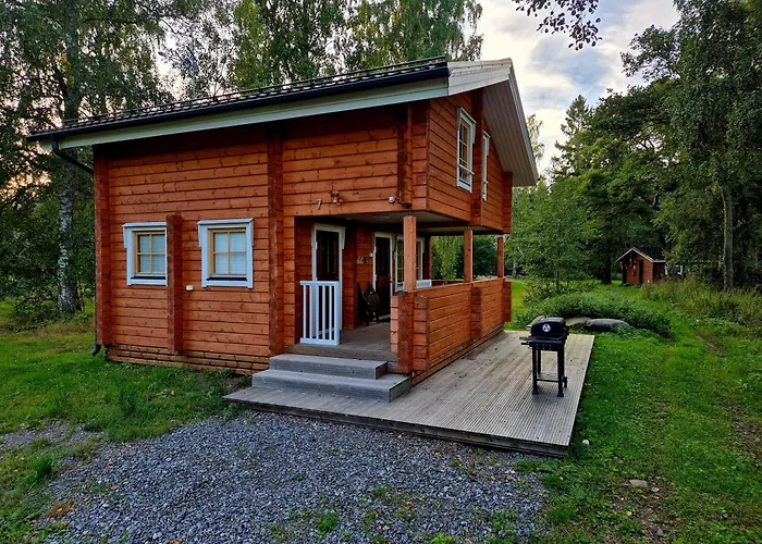 Holiday Village Anttoora - Anttooran Lomakylä Pori